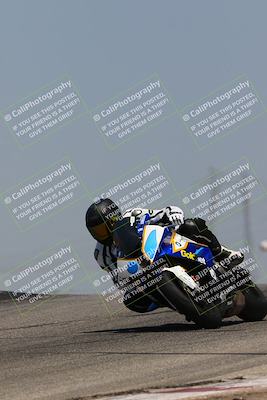 media/May-22-2023-Fastrack Riders (Mon) [[ae7626d9d8]]/Level 2/1230pm (Outside Grapevine)/